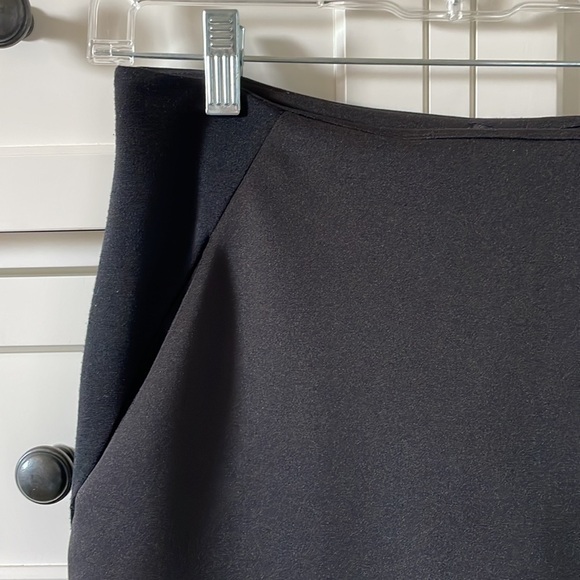 ANGL Women’s Black Pencil Skirt with 2 Side Pockets & Side Zipper - Size Medium - Picture 2 of 6